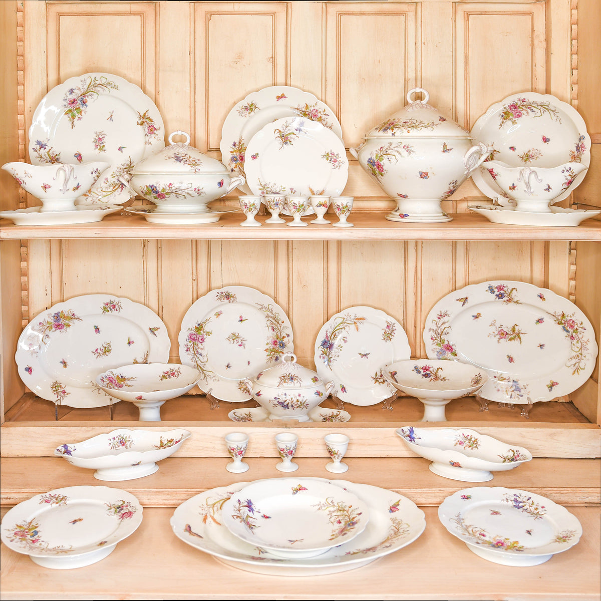 Pillivuyt Porcelain Tableware (107 pieces) – Cal-a-Vie Antique