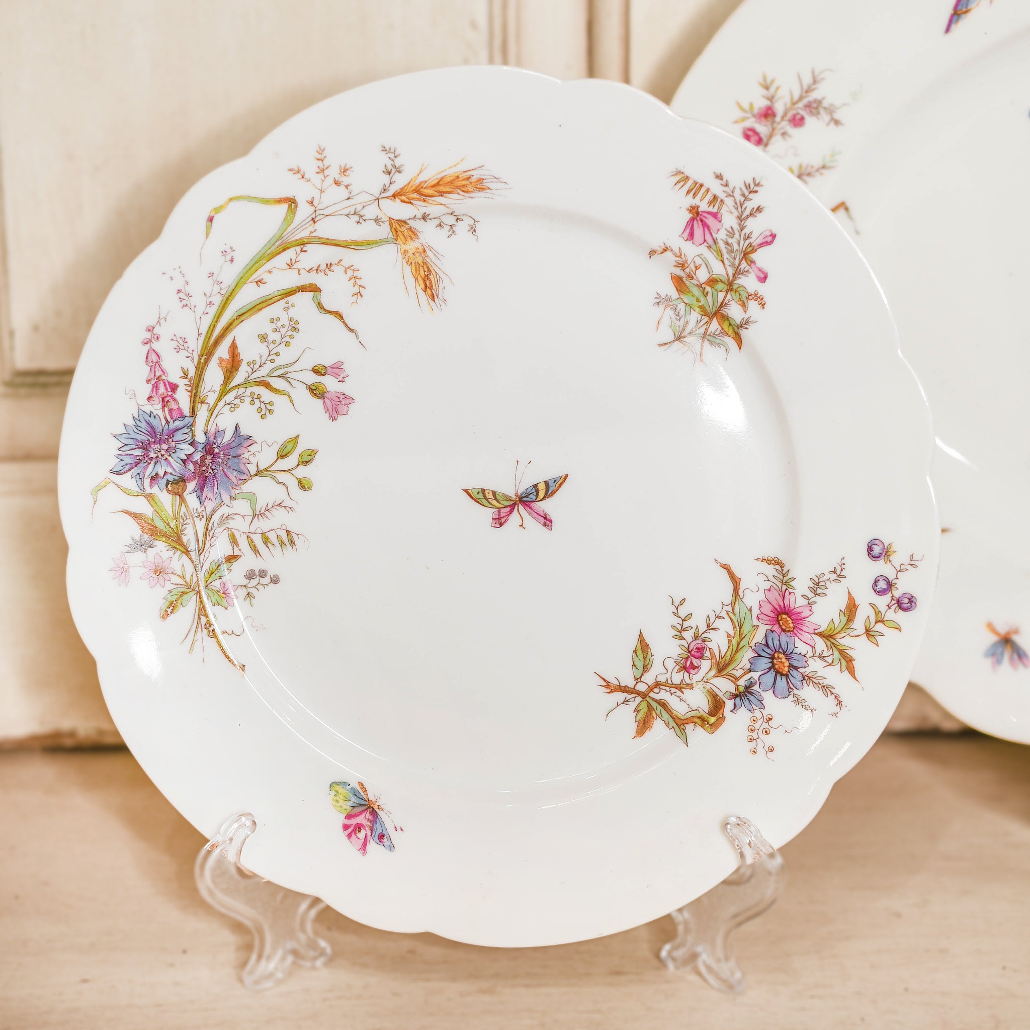 Pillivuyt Porcelain Tableware (107 pieces) – Cal-a-Vie Antique